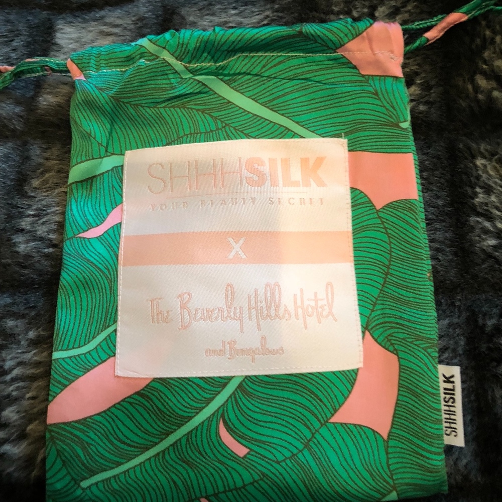 Beverly Hills Hotel  Pillowcase Bag